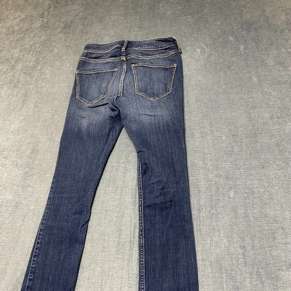 Hollister Jeans Legging Womens 26W Blue Denim Medium Wash High Rise Raw Hem